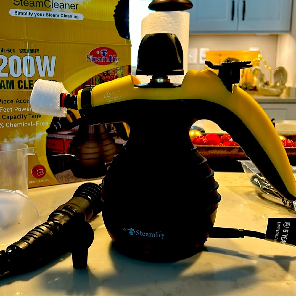 Steamify 1200W Steam Cleaner. NWOT